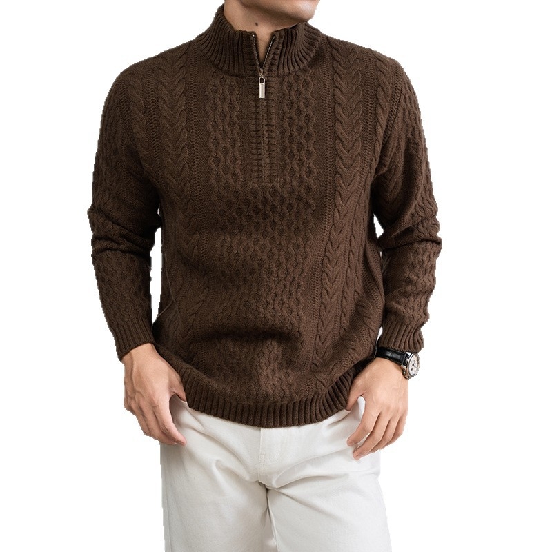 100% gyapjúból készült teljes testű kábeles kötésű pulóver jacquard mintával, cipzárral és fél magas gallérral, 7-gauge vastagság