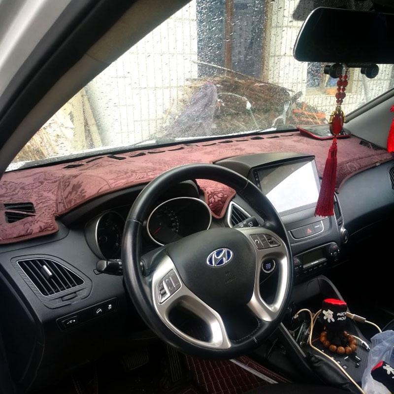 Μάτ προστασίας ταμπλό αυτοκινήτου για Hyundai ix35 – βελούδινο υλικό, μόνωση θερμότητας, εκτυπωμένο λογότυπο, εξουσιοδοτημένη ιδιωτική μάρκα