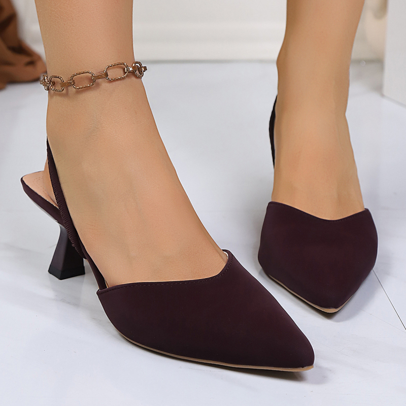 Sandale feminine cu spate deschis și vârf acoperit, vârf ascuțit, toc mediu 3–6 cm, partea superioară PU, curea cu o cataramă