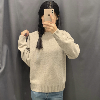 Αναπνεύσιμο ακρυλικό μείγμα (30%), χαλαρή γραμμή, στρογγυλός λαιμός, μακριά μανίκια, ριβέν τελείωμα, αστικό στυλ φθινόπωρο 2024