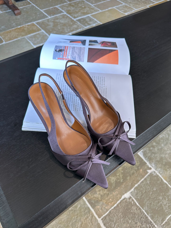 Sandale cu toc înalt, vârf ascuțit, cu funda (Material exterior: Super fiber; Material interior: Super fiber; Talpă: Cauciuc; Forma vârfului: Ascuțit; Sezon: Vara 2025)