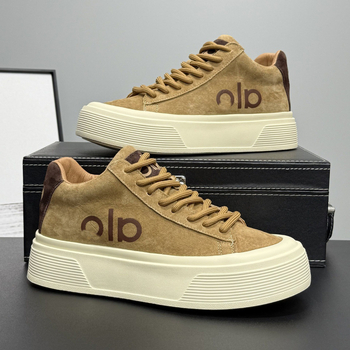 Férfi platformcipő: PU felsőrész, kerek orr, fűzős, 1–3 cm alacsony sarka, műanyag talp