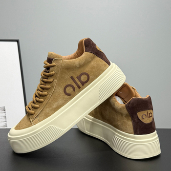 Férfi platformcipő: PU felsőrész, kerek orr, fűzős, 1–3 cm alacsony sarka, műanyag talp