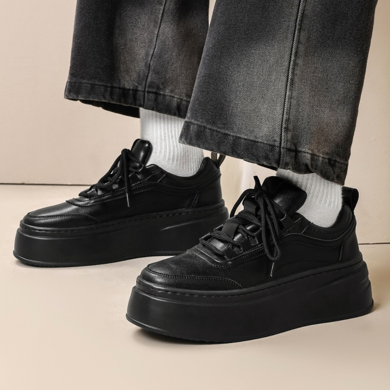 Férfiaknak vastag talpú platformcipő – fűzőkkel, PU talppal, kerek orr, alacsony felső rész, belső magasságot növelő platform