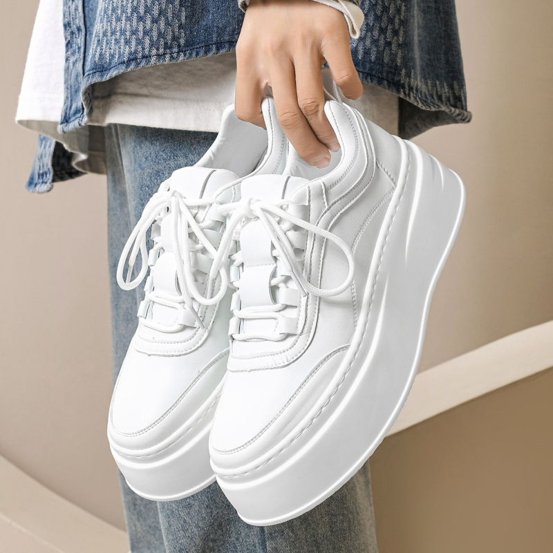 Férfiaknak vastag talpú platformcipő – fűzőkkel, PU talppal, kerek orr, alacsony felső rész, belső magasságot növelő platform