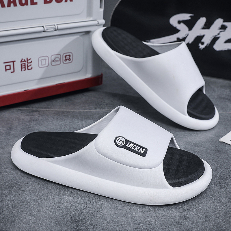 Uniszex papucsok, Leisure stílus (Felső: PVC; Talp: PVC; Talp technológia: Injection Shoes; Zárás: One Kick; Stílus: Leisure)