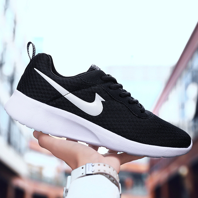 Futócipő hálós felsőrésszel, lélegző, uniszex, gumi talppal