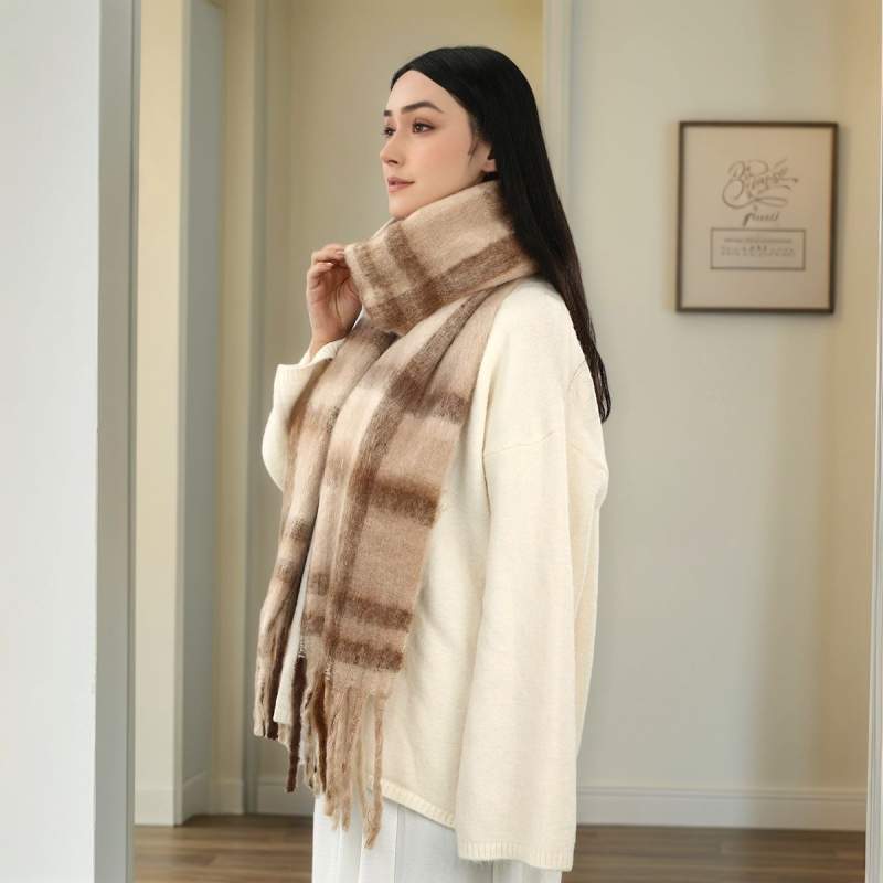 Női imitációs kasmír sál, kockás minta, warp knitting technikával készült, poliészter anyagból, hosszú és sokoldalú téli sál