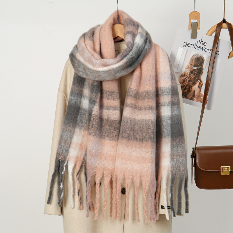 Női imitációs kasmír sál, kockás minta, warp knitting technikával készült, poliészter anyagból, hosszú és sokoldalú téli sál