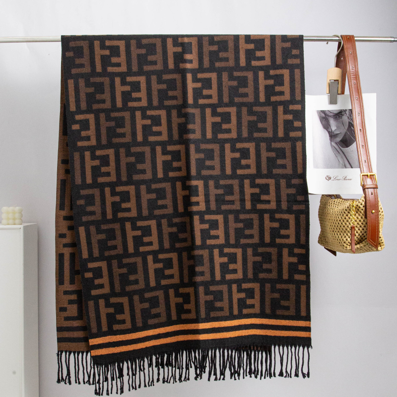 Imitációs kasmírsál, téli szezon, weft-kötés, jacquard szövés (2024 tavasz)