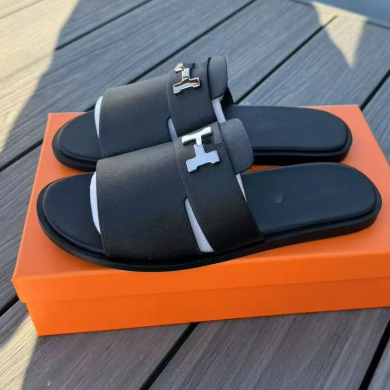 Muške slide sandale, korejska verzija i europski stil, gumena potplata, slip-on, proljeće 2025