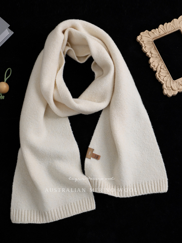 Gyapjúkeverék sál, koreai stílusú, hosszított hosszúságú, melegen tart télen, 61–70% gyapjú, poliészter