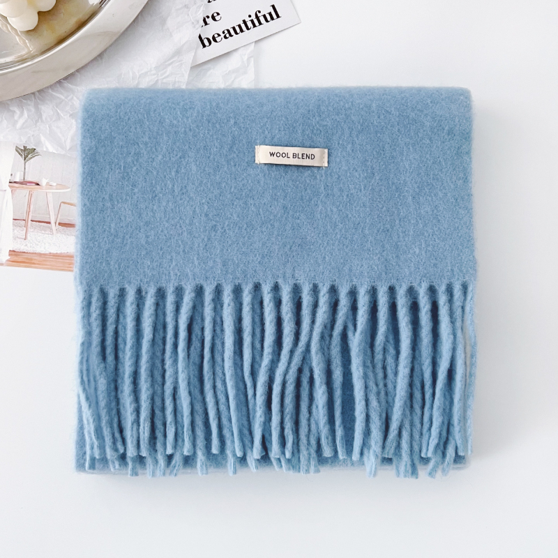 Вълнен шал, warp-knit тъкане, запазва топлината, зимен аксесоар с ресни