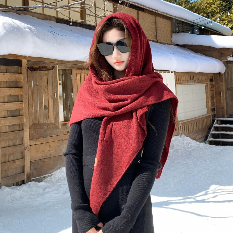 Ženski vuneni trokutasti šal, warp knitting tkanje, održava toplinu zimi, svestran stil