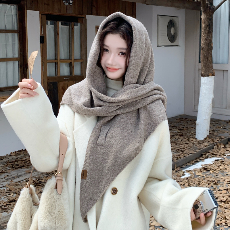 Ženski vuneni trokutasti šal, warp knitting tkanje, održava toplinu zimi, svestran stil