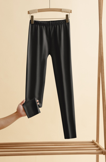 Pantaloni de iarnă pentru femei, velur dublu, căptușiți cu fleece, groși 201–250 g/m², 80–90% poliester