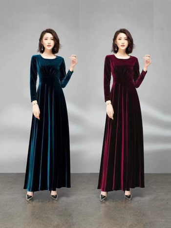 Bársonyes hosszú ujjú ruha, karcsúsított derékkal, középtávú hossz, retro stílus, anyag: elasztikus poliészter (70-80% poliészter) - ősz 2025