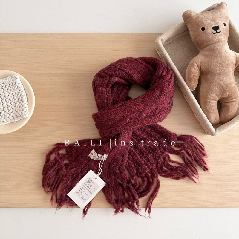 Šal s balaklavom i resicama, korejskog stila, obična tkanina (Plain weave), warp knitting, 61-70% vuna, zima