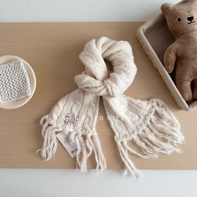 Šal s balaklavom i resicama, korejskog stila, obična tkanina (Plain weave), warp knitting, 61-70% vuna, zima
