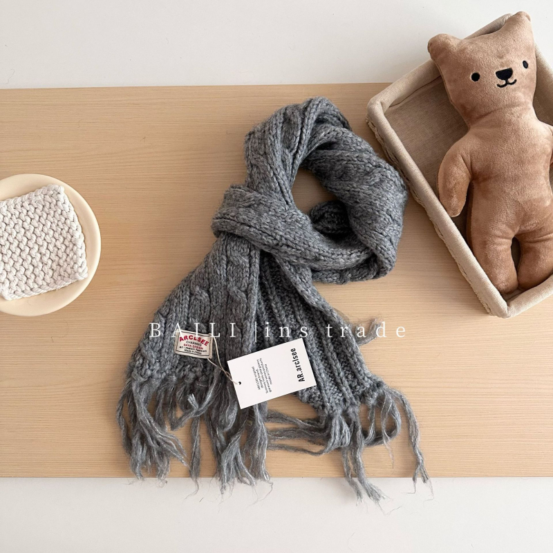 Šal s balaklavom i resicama, korejskog stila, obična tkanina (Plain weave), warp knitting, 61-70% vuna, zima