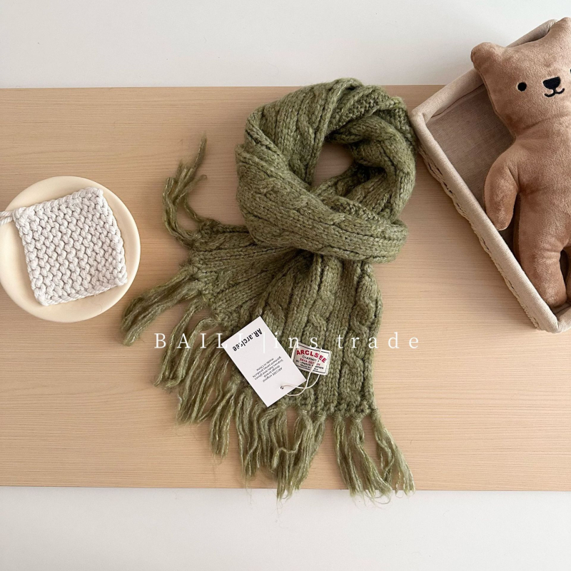 Šal s balaklavom i resicama, korejskog stila, obična tkanina (Plain weave), warp knitting, 61-70% vuna, zima