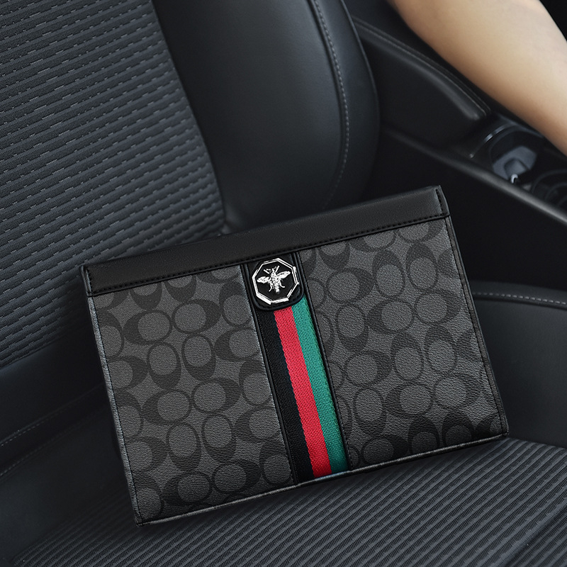 Clutch pentru bărbați din PVC, model carouri, curea pentru încheietură, căptușeală din poliester, rezistență la uzură