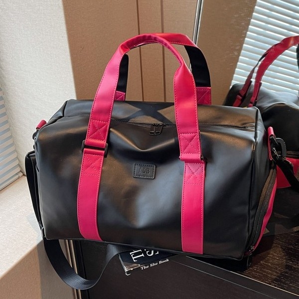 Unisex PU kožna torba za poslovna putovanja, nosiva preko ramena i crossbody, kapacitet 36–55 L, otporna na habanje, podstava od poliestera