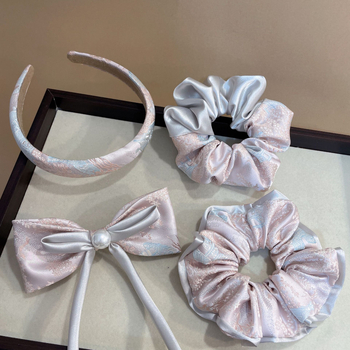 Ръчно изработен комплект аксесоари за коса: жакардова тъкан, включва щипка за коса с панделка и лента за глава; нов китайски стил, висока еластичност