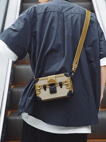 Muška crossbody torba s retro stilom euro-američki, PU materijal, vodootporna, izuzetno lagana, preklopiva — FILWHITE