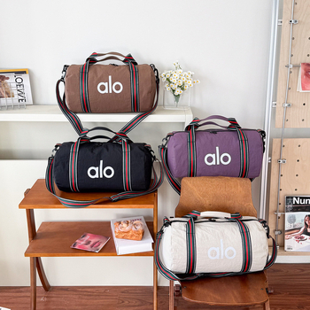 Alo crossbody torba, kapacitet 20-35L, najlon, vodootporna, ultra lagana, odjeljivanje suho-mokro, proširiva za putovanja i fitness