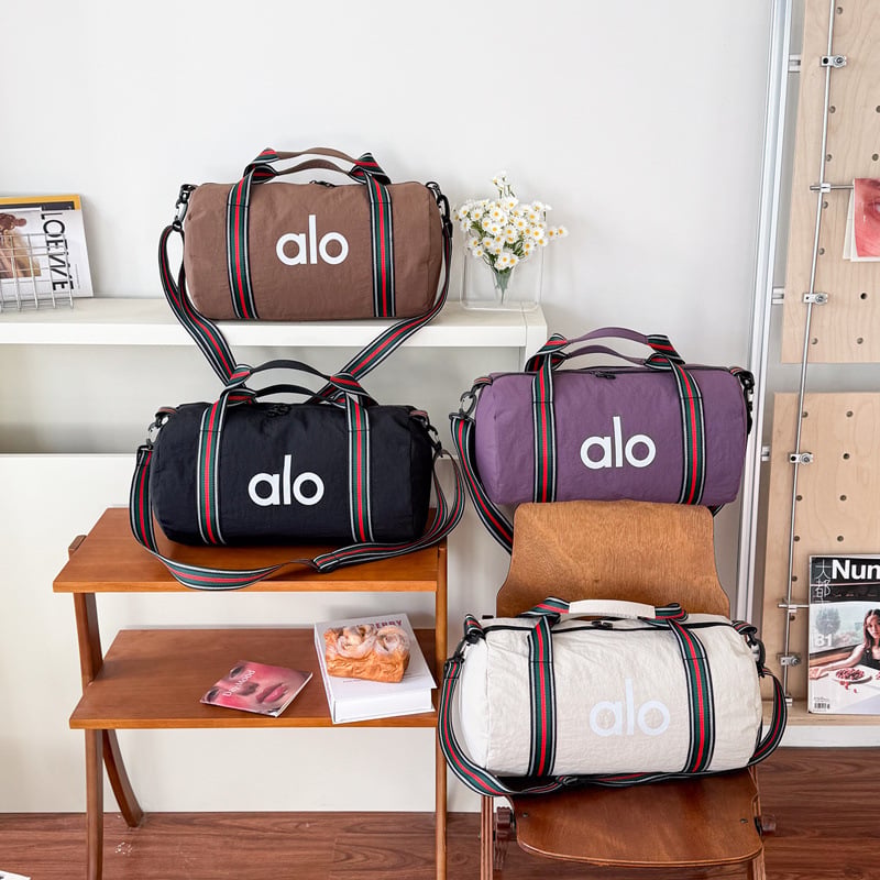Alo crossbody torba, kapacitet 20-35L, najlon, vodootporna, ultra lagana, odjeljivanje suho-mokro, proširiva za putovanja i fitness