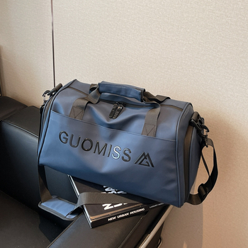 Fitness torba + odjeljak za mokro/suvo + (Kapacitet: 20-35L; Materijal: Oxford tkanina; Otporan na habanje; Unisex; Podstava: poliester)