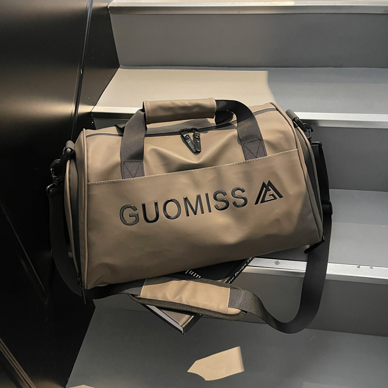 Fitness torba + odjeljak za mokro/suvo + (Kapacitet: 20-35L; Materijal: Oxford tkanina; Otporan na habanje; Unisex; Podstava: poliester)