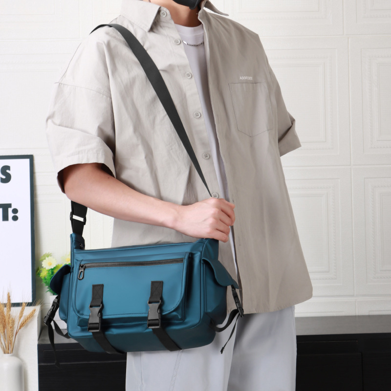 Muška crossbody torba - Velika zapremina, Najlon, Vodootporna, Otporna na habanje, Ulični stil