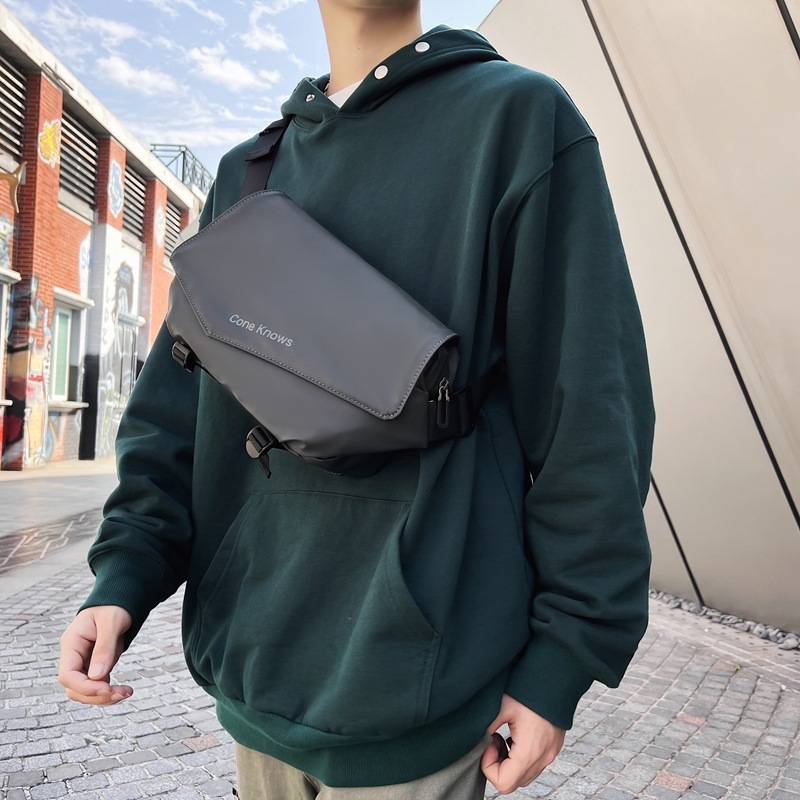 Muška crossbody torba s uličnim stilom, od Oxford platna, dizajn za smanjenje opterećenja, podstava od poliestera, jednodobni uzorak.