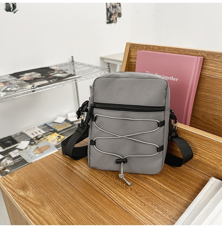 Muška crossbody torba - ulični stil, Oxford platno, otporna na habanje, podstava od poliestera, jednobojni dizajn