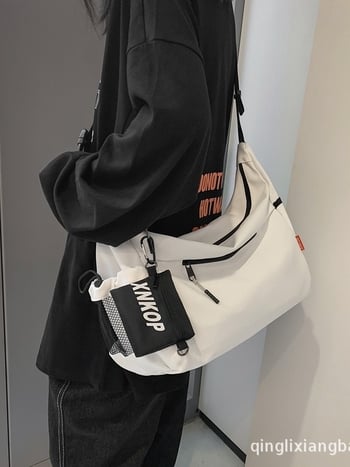Muška crossbody torba, street style od najlona, prozračan dizajn za svakodnevnu upotrebu (Proljeće 2024)