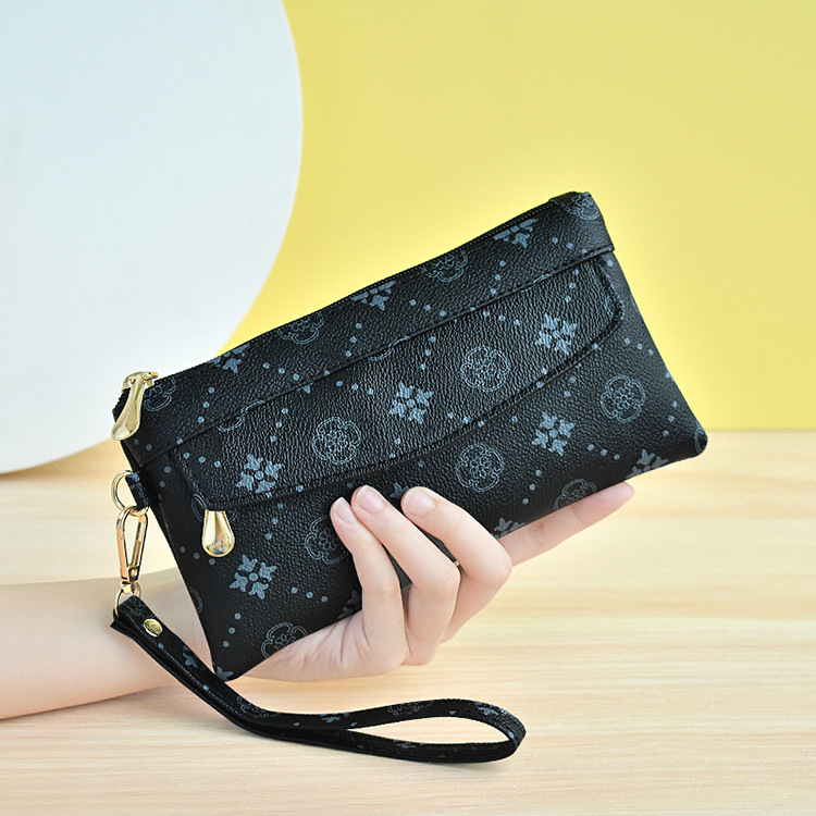 Mala kvadratna PU torbica, gradska jednostavnost, zatvarač, podstava od poliestera, ljeto 2024