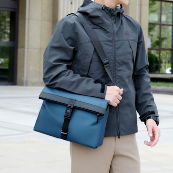 Muška PU crossbody torba, vodootporna, podstava od poliestera, gradski minimalistički stil za poslovna putovanja