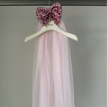 Ukosnica sa šljokicama — tkanina, ženski stil, zima 2024