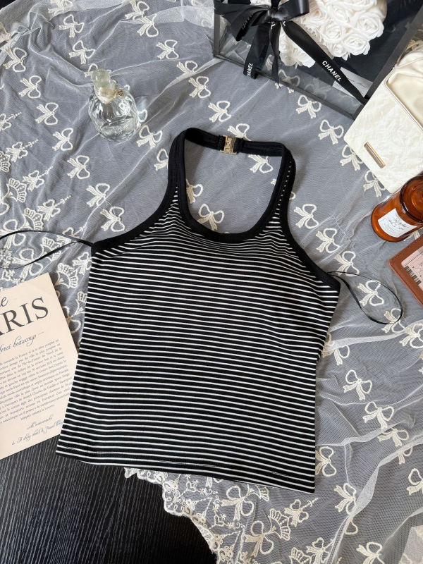 Pamučni cami halter s ugrađenim grudnjakom, duljina struka, srednji oblik košarice, fiksna košarica, korejski stil