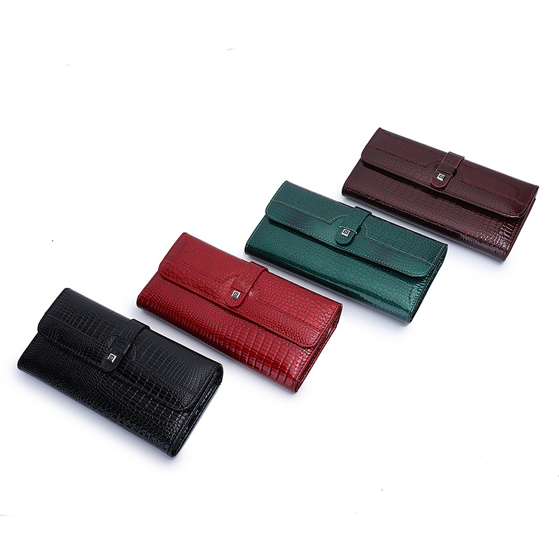 Ženski novčanik - Prava koža, Dvostruka koža, Snap zatvarač, Više džepova za kartice, Jednostavan uzorak