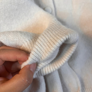 Medve motívum hímzett kardigán pulóver, kerek nyakú, vastag kötött, hosszú ujjú, 70–80% spandex, <30% poliészter