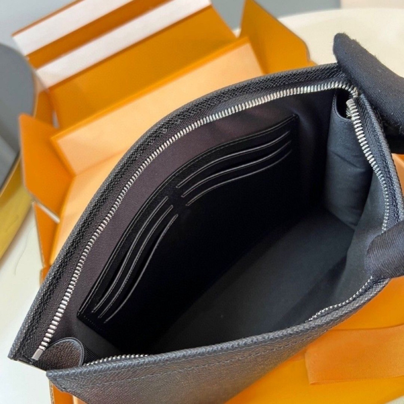 Geantă clutch din piele pentru bărbați, model în carouri - Street fashion, Piele naturală de vițel, căptușeală poliester, Mini Dragon