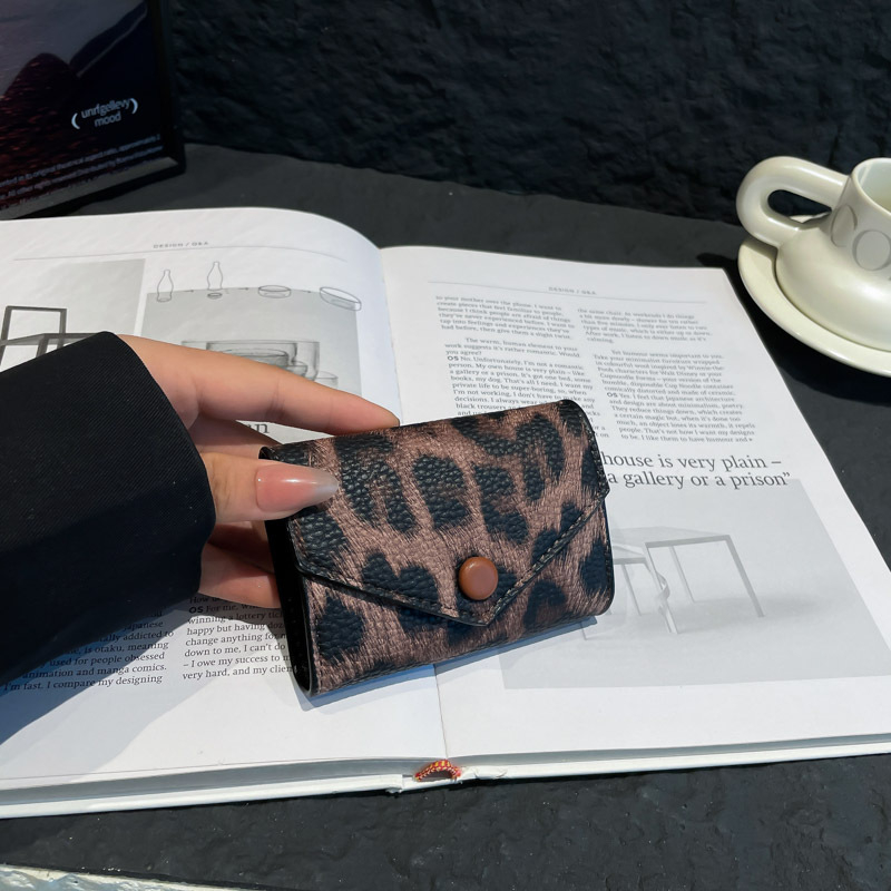 Novčanik za kartice s leopardnim uzorkom, velika kapaciteta, kompaktni sklopivi dizajn, gradski stil, PU materijal