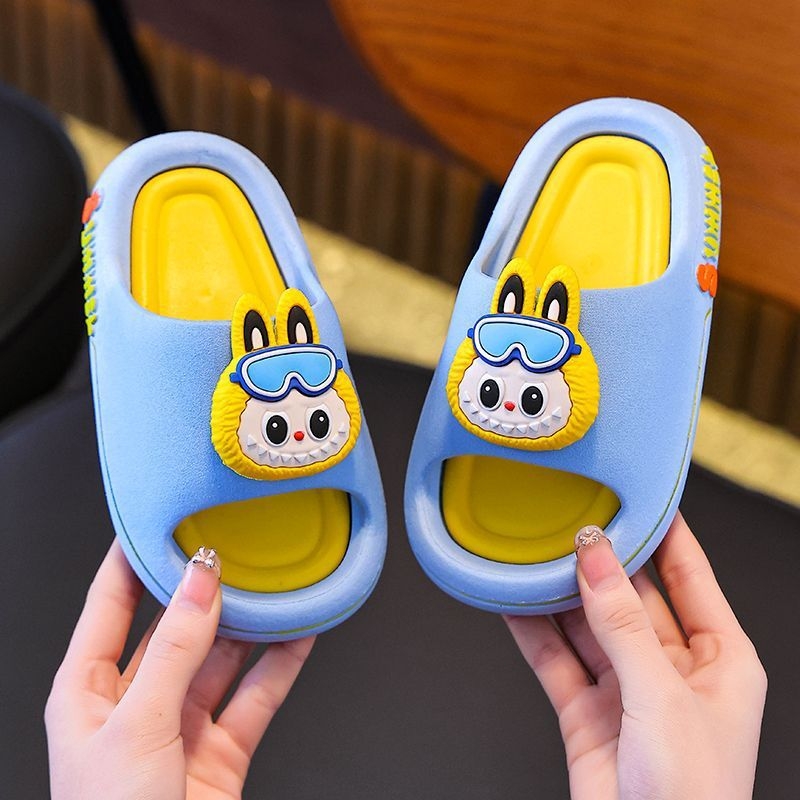 Dječje papuče s cartoon dizajnom, PVC gornji dio i PVC potplat, protuklizne, brzo suše, za djecu 7–12 godina