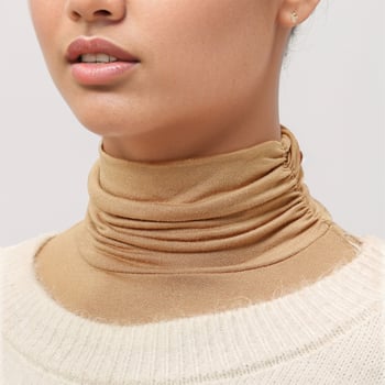 Ženski pleteni pulover s lažnim ovratnikom, poliester materijal i poliester podstava, minimalistički stil, jesensko-zimski osnovni sloj