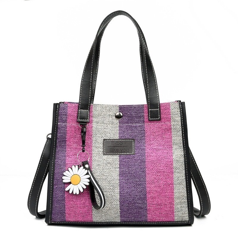 Ženska crossbody torbica — mali kvadratni oblik, PU materijal, magnetska kopča, vodoravni kvadrat, poliester podstava