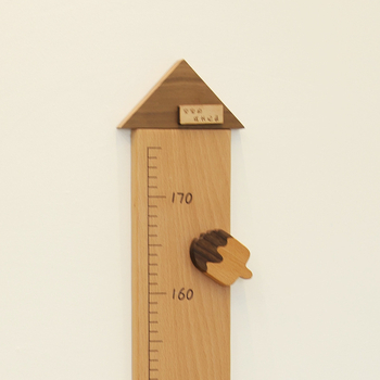 Fa falmatrica gyerekeknek – magas tapadással, egy darab, modern minimalist stílus, egyszínű mintázat, ideális nappaliba, hálószoba vagy előszobába