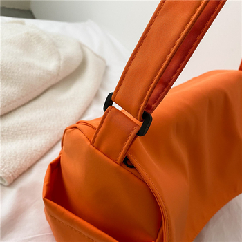 Notelli crossbody torba u ulicnom stilu, Oxford platno, horizontalni kvadratni oblik, zatvaranje poklopcem, poliester podstava